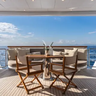 Main deck aft area