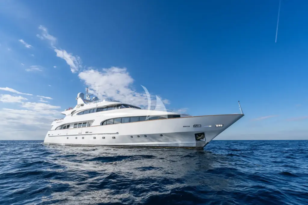 LADY G II - Cruising