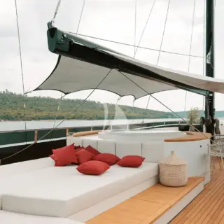 Sundeck