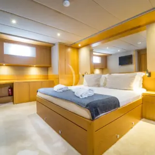 Forward Master Cabin