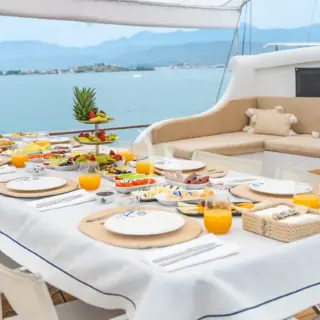 Aft Dining Area