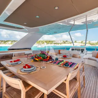 Al Fresco Dining