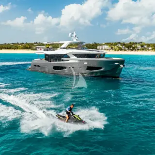 M/Y EXIT STRATEGY