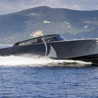Van Dutch 48S, 2022