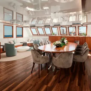 Saloon