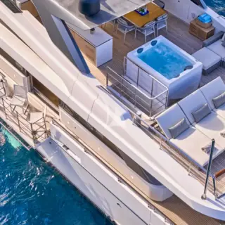 GOLDEN YACHT - Image 5