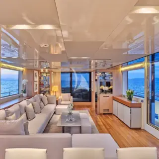 GOLDEN YACHT - Image 19