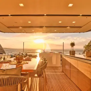 GOLDEN YACHT - Image 24