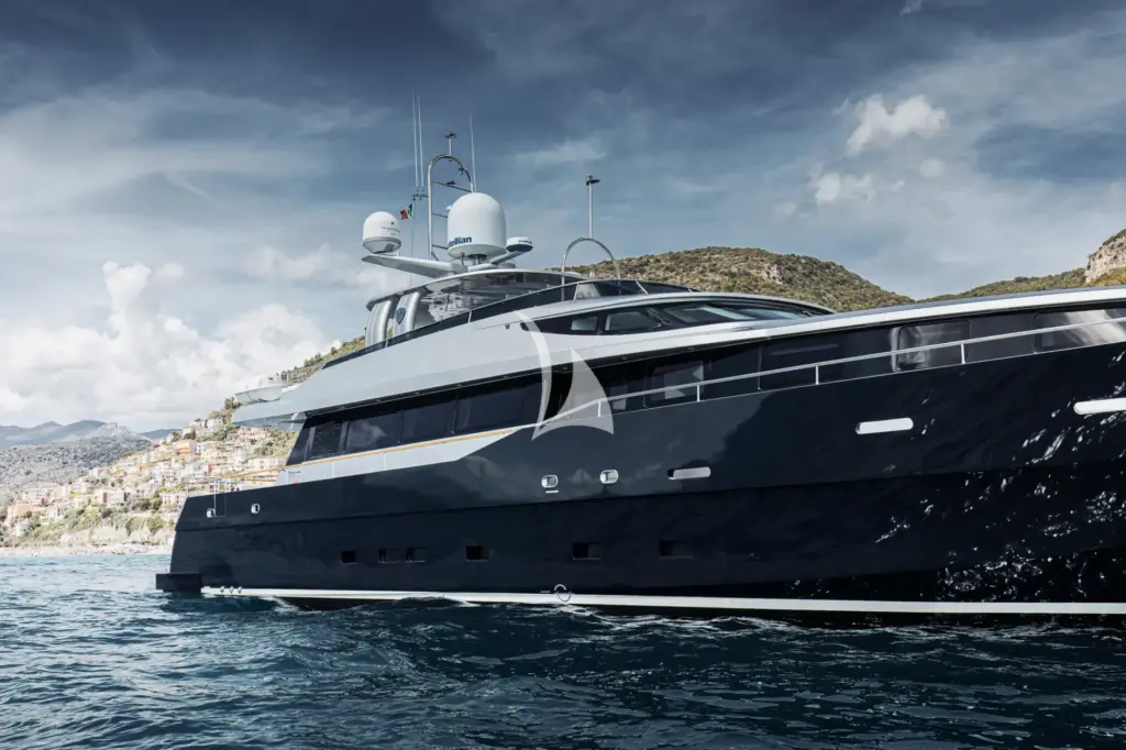 XO OF THE SEAS - Image 2