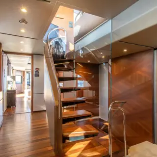 M/Y RESTLESS, Interior Stairs