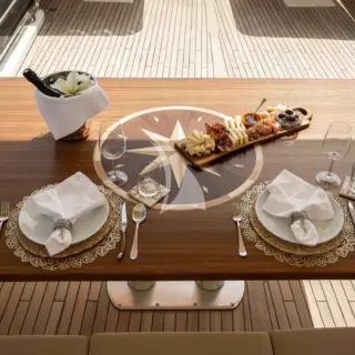 Flybridge Forward Table