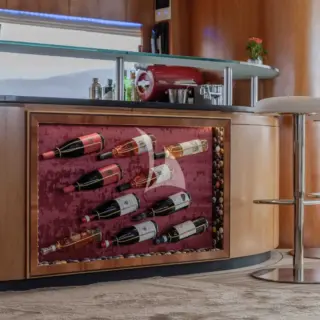 Main Salon Bar