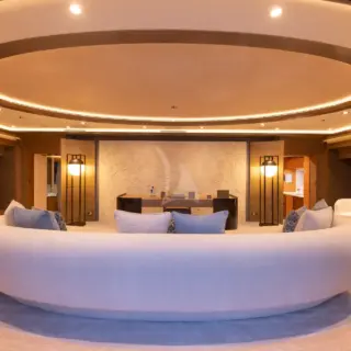 LUNA - Owner's Deck (Owner's Salon)