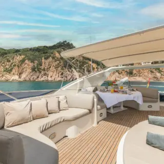 Flybridge