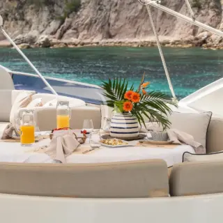 Flybridge