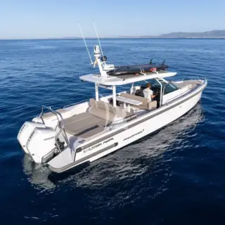 TITIAN PEARL - Chase boat Axopar - 2024