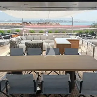 Sundeck Dining