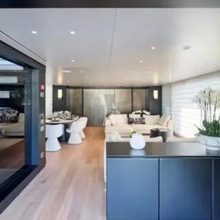 Main Salon Actual