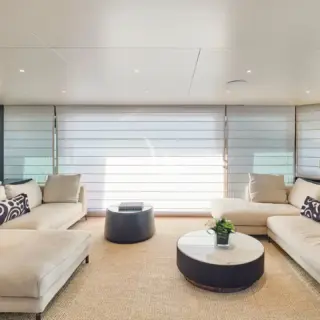 Main Salon Actual
