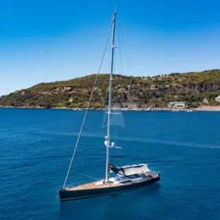 S/Y YCH2