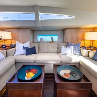 S/Y YCH2 Main Salon