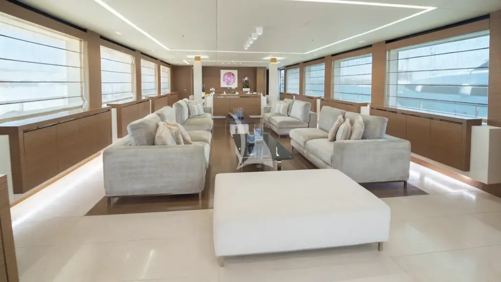 IPANEMAS - Saloon area