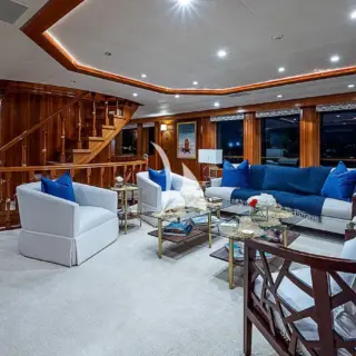 Main salon view to starboard