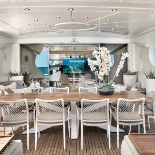 MRS GREY - aft deck dining