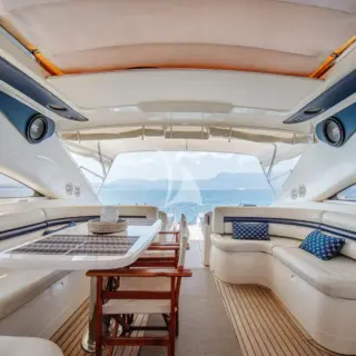 Lounge area