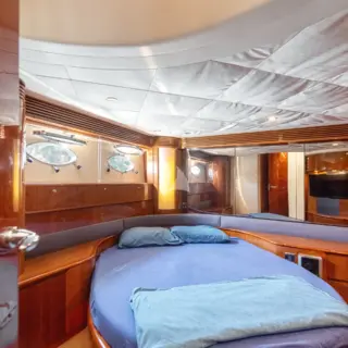 VIP Cabin