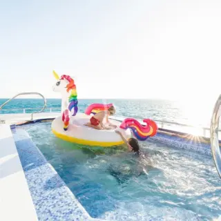Main deck pool