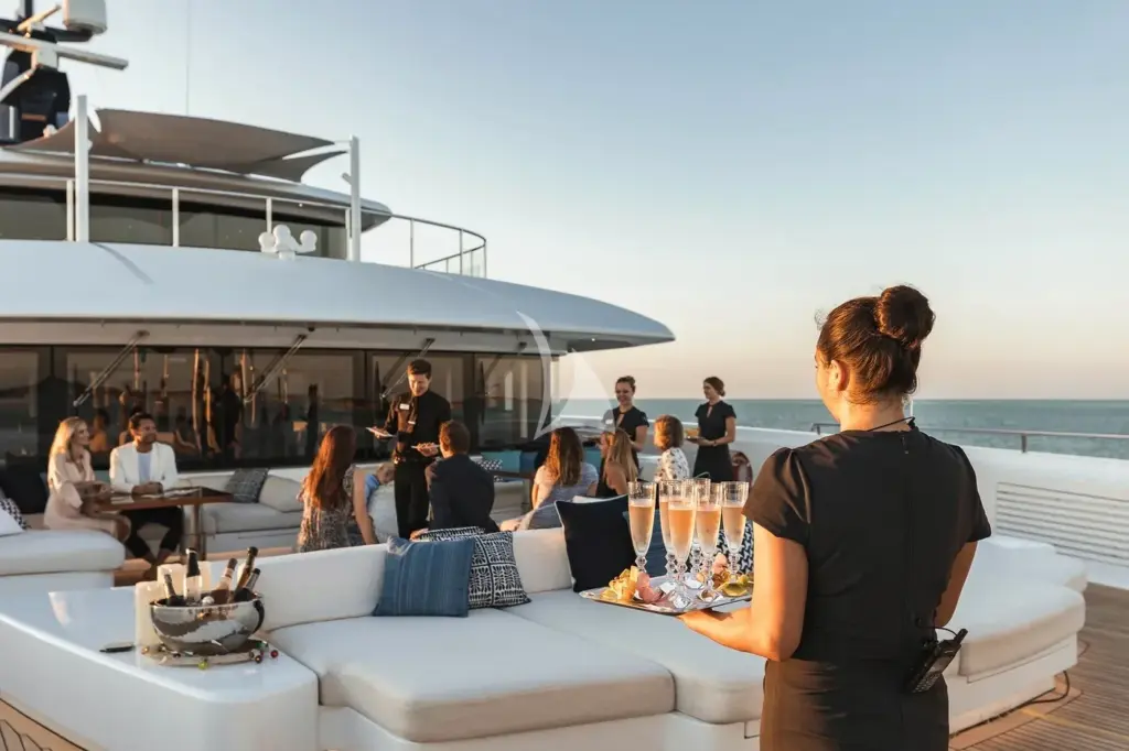 STARBURST IV - Entertaining on the forward deck