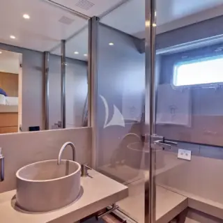 Master cabin en-suite