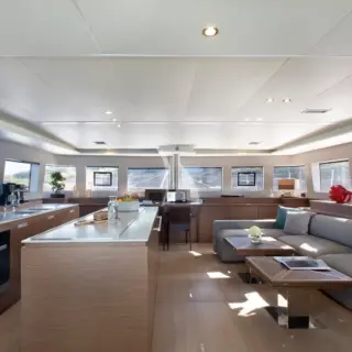 Saloon & Dining Area