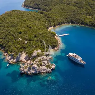 DONNA DEL MARE - Image 1
