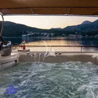 DONNA DEL MARE - Image 6