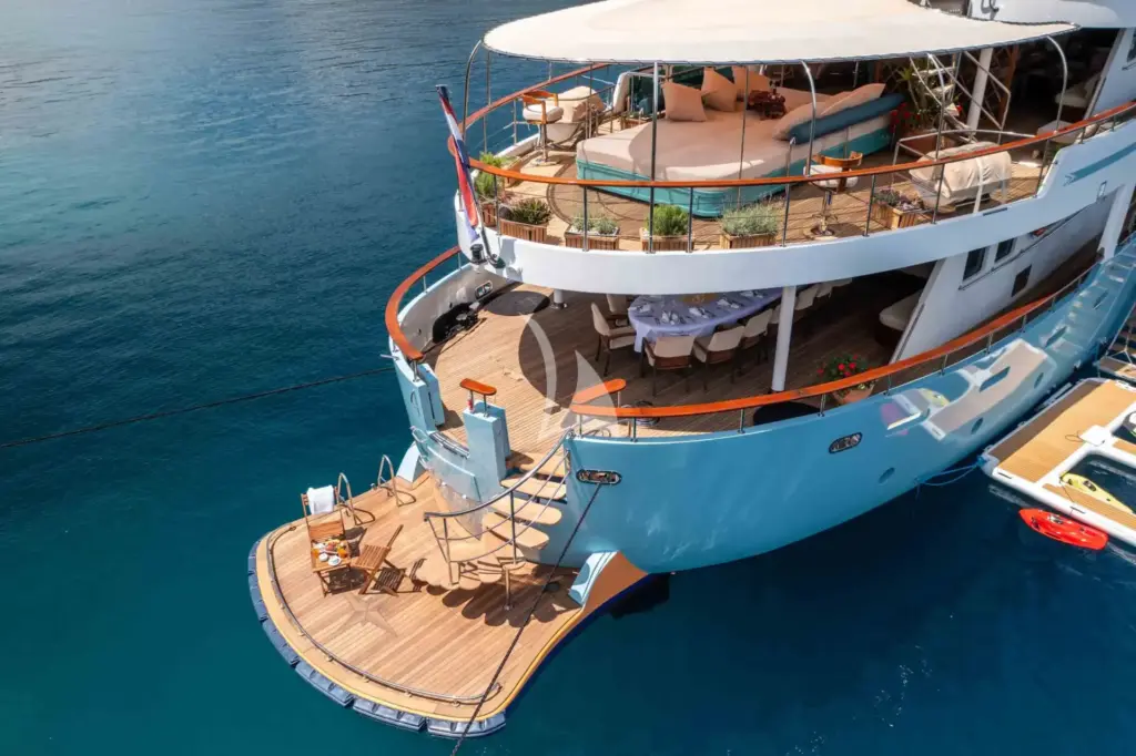 DONNA DEL MARE - Image 2