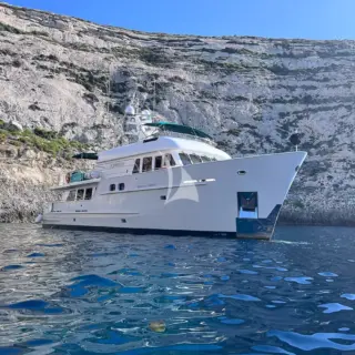Motor Yacht Voyager - External