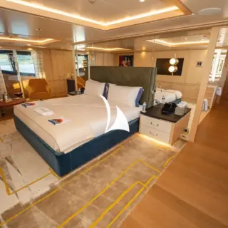 Master suite with fold-out balcony