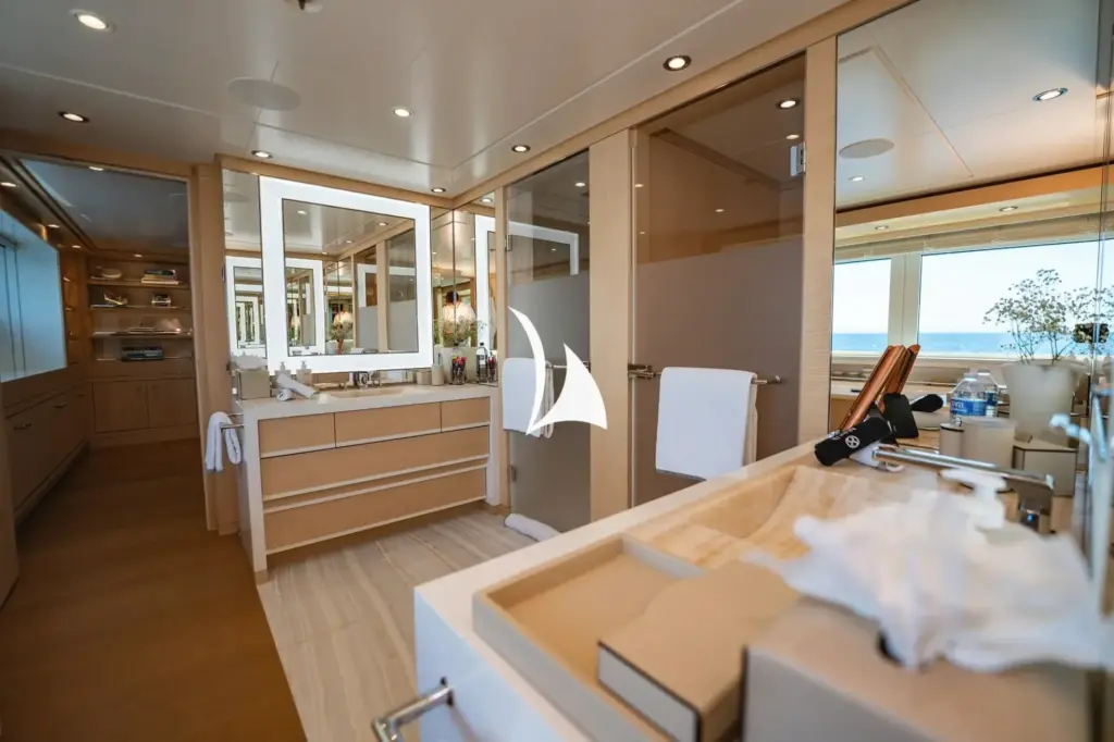 NOMAD - Master bathroom en suite