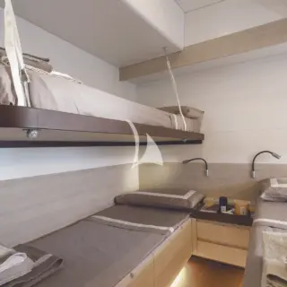 Twin stateroom and pullman