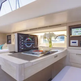 Chart table