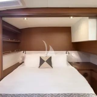 Double Cabin IV