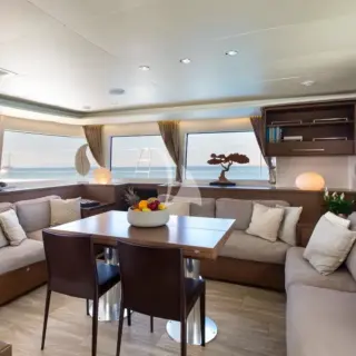Saloon & Dining Area