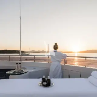 Sun deck massage