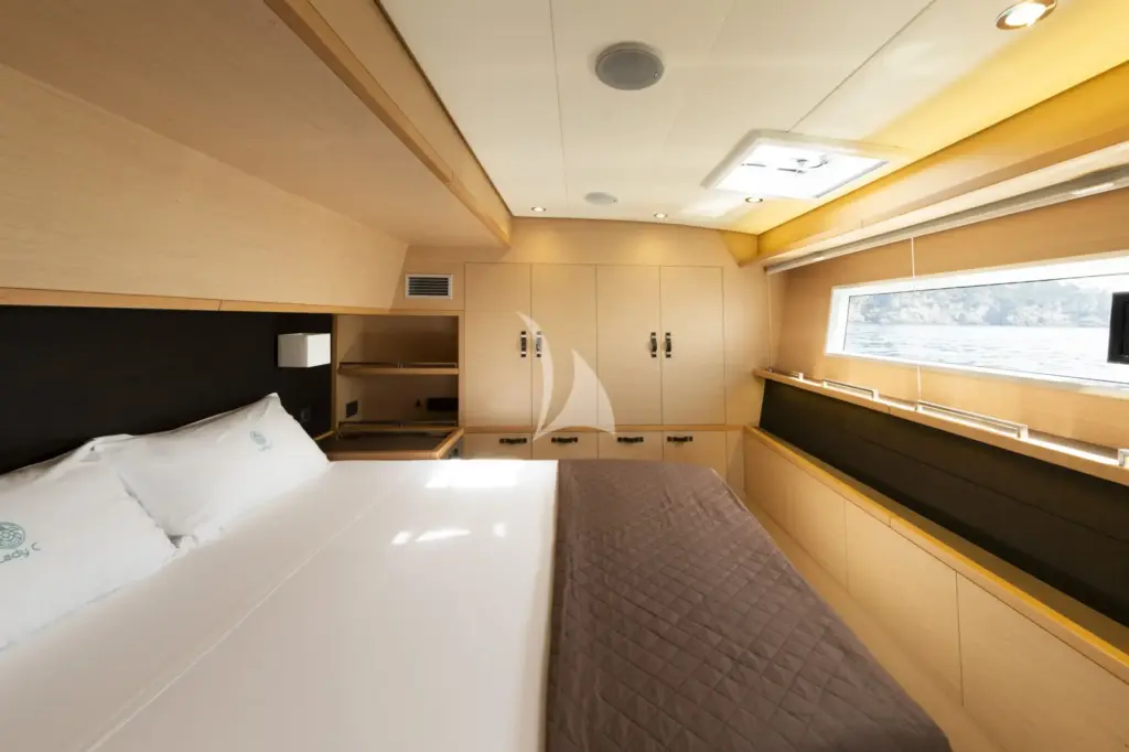 Lady C - Master stateroom