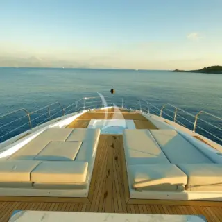 Foredeck Jacuzzi