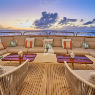 Aft deck seating (Main deck)