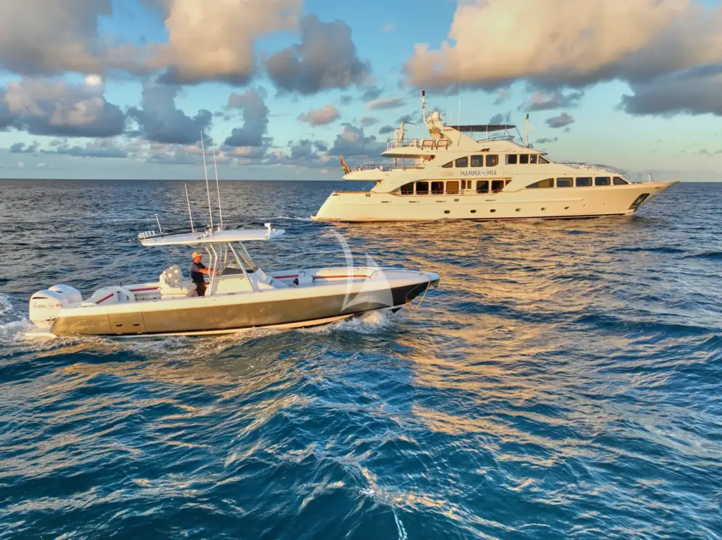 MAMMA MIA - Followed by 32' Interpid chase boat