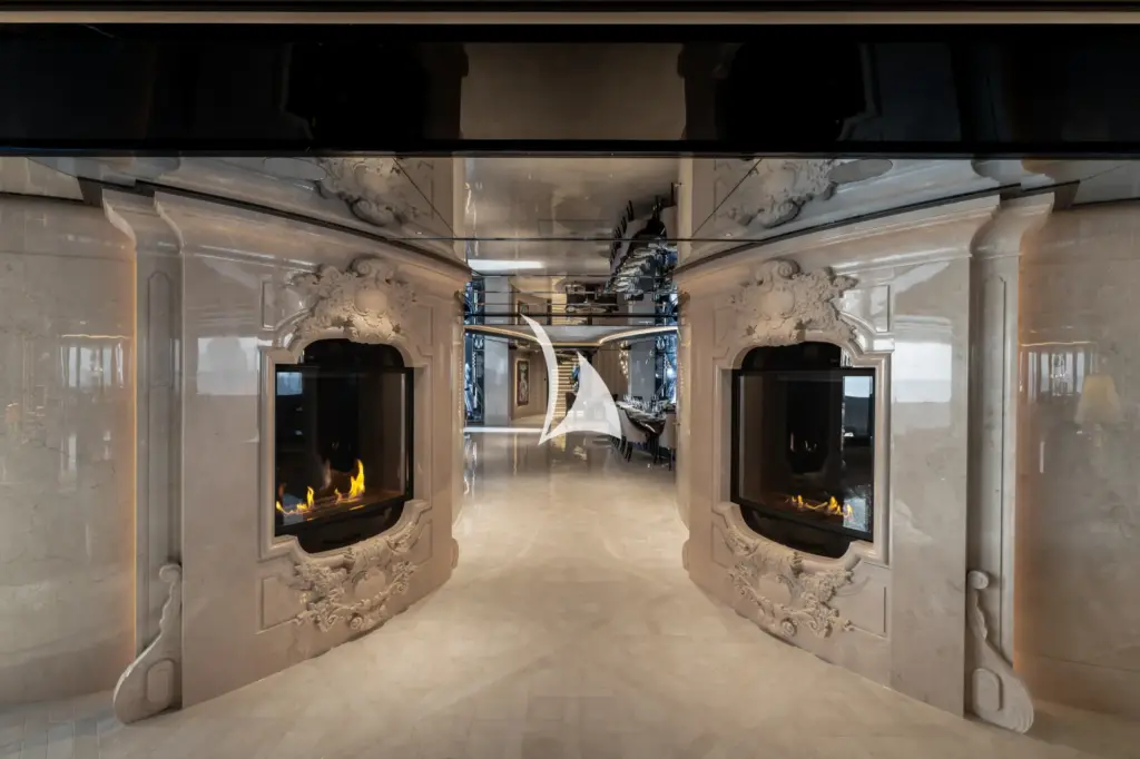 KISMET - Main Deck Dining Area